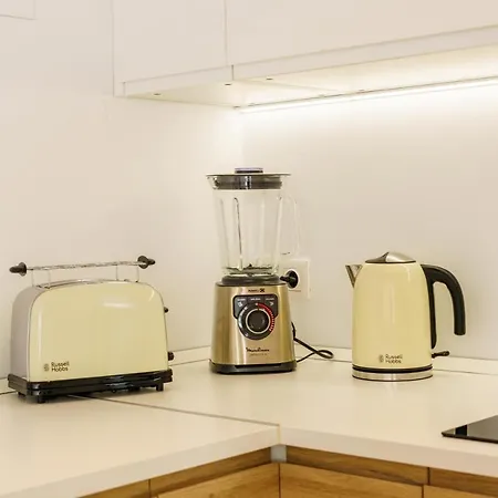 公寓 Front Flat With Sea Views 马尔韦利亚